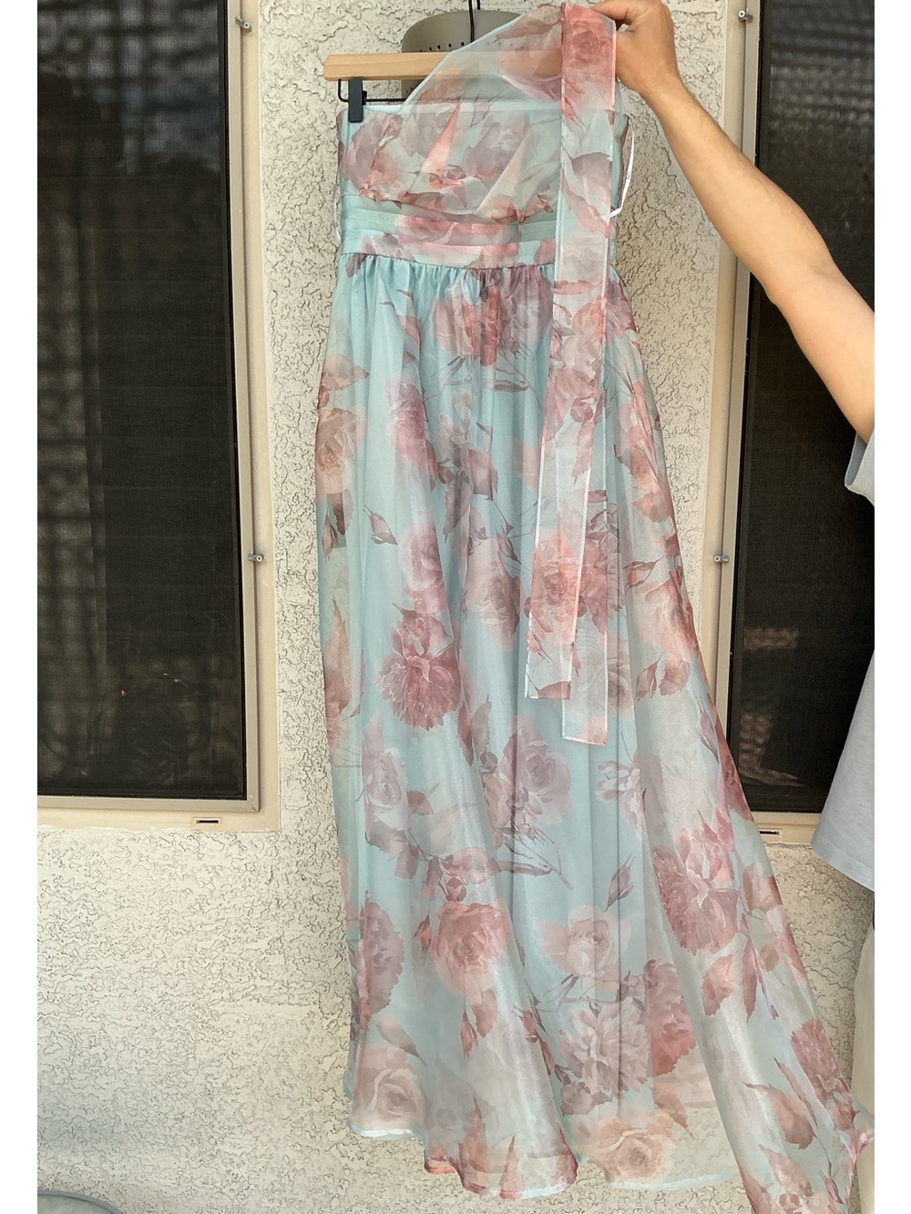 NWT Lulu’s Dramatically Lovely Blue Floral One-Shoulder Maxi Dress Medium Chic - Picture 5 of 14